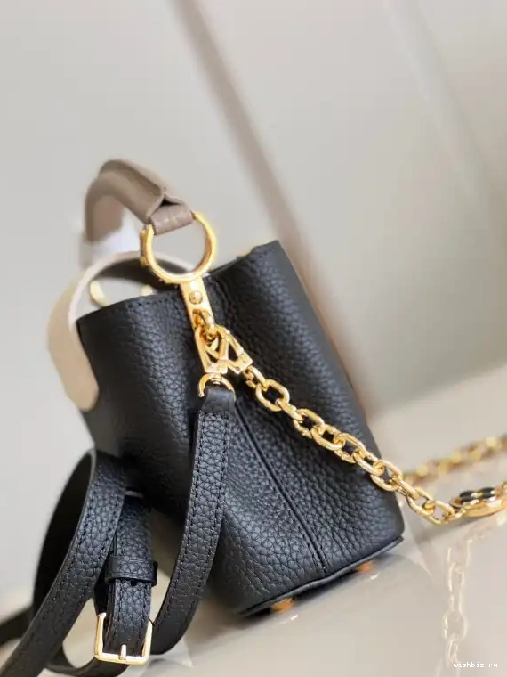 WIS MINI LOUIS VUITTON CAPUCINES 0529